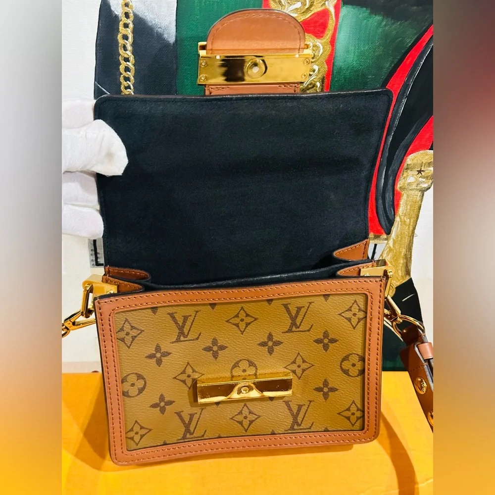 🔥 LOUIS VUITTON REVERSE MONOGRAM MINI DAUPHINE SHOULDER BAG FULL INCLUSION - Picture 14 of 17